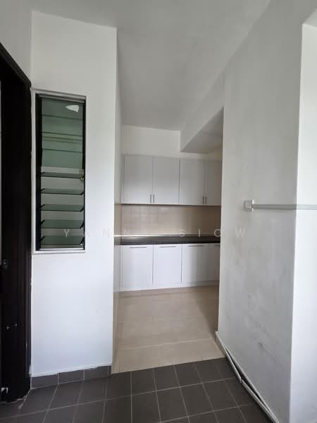 Condominium for Sale at Riana Green East - Yanny Siow - Kitchen - PropertyGuru.com.my