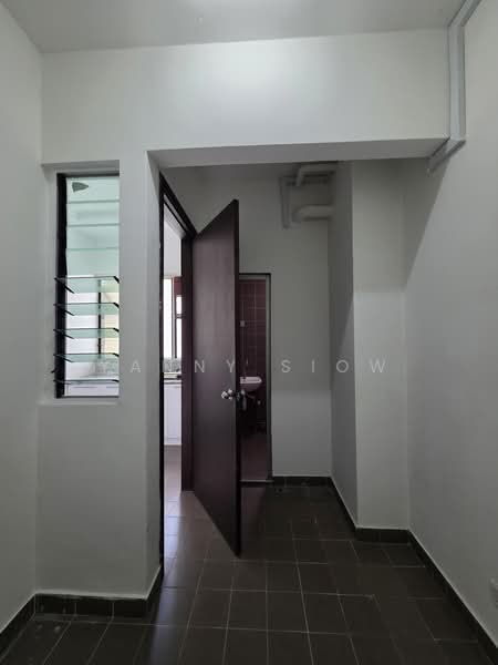 Condominium for Sale at Riana Green East - Yanny Siow - Kitchen - PropertyGuru.com.my