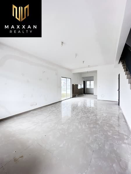Rumah Teres untuk Dijual di Gelang Patah (Johor) - ZAVIER KHOO - Living Room - PropertyGuru.com.my