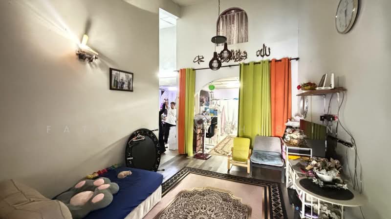 Rumah Teres 1 Tingkat untuk Dijual di Ampang Jaya (Ampang) - Fatma Hani Hussin - Living Room - PropertyGuru.com.my