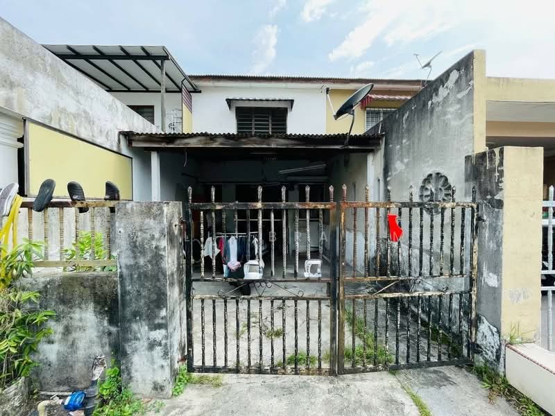 Rumah Teres 2 Tingkat untuk Dijual di Kajang (Selangor) - Azli Ibrahim - Exterior - PropertyGuru.com.my