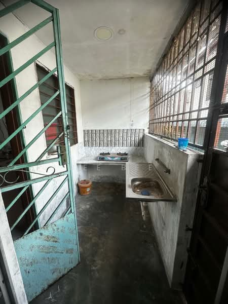 2-storey Terraced House for Sale in Taman Damai Jaya (Skudai) - Bee Bee - PropertyGuru.com.my