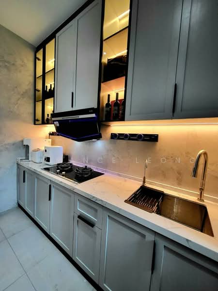 Service Residence for Sale at Majestic Maxim - Terrance Leong - Kitchen - PropertyGuru.com.my