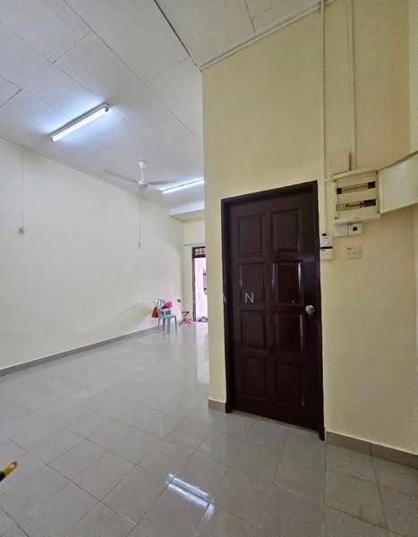 1-storey Terraced House for Rent in Taman Perling (Perling) - Jordan . - PropertyGuru.com.my