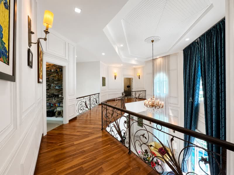 Bungalow for Sale in Saujana Impian (Kajang) - Aizuddin bin Ahmad - Corridor - PropertyGuru.com.my