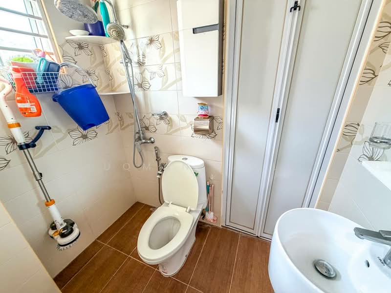 2-storey Terraced House for Sale in Alam Damai (Cheras) - Luqman Ramli - Bathroom - PropertyGuru.com.my