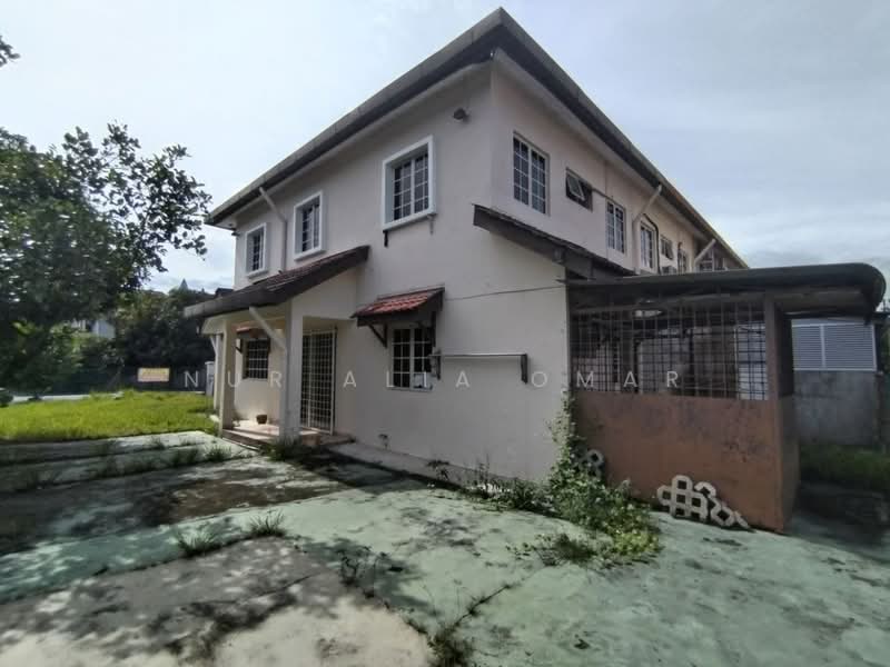 2-storey Terraced House for Sale in Shah Alam (Selangor) - Nur Alia Omar - Exterior - PropertyGuru.com.my
