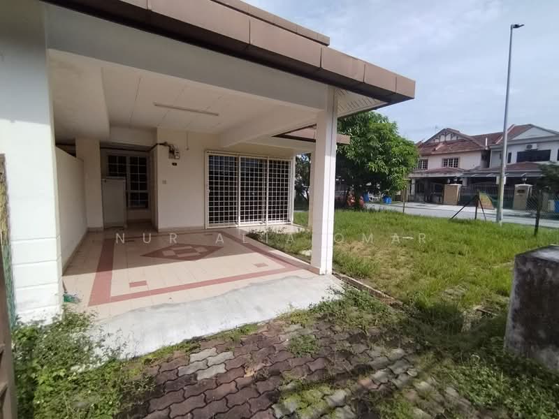 2-storey Terraced House for Sale in Shah Alam (Selangor) - Nur Alia Omar - Exterior - PropertyGuru.com.my