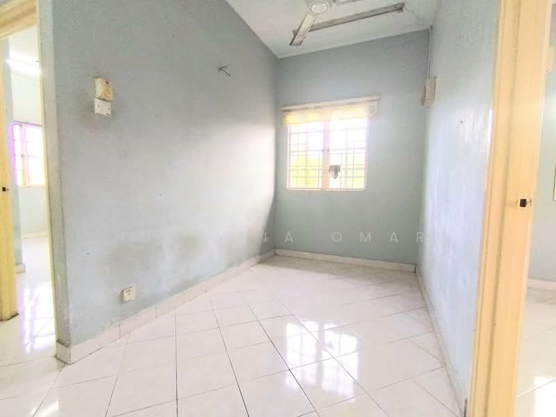 2-storey Terraced House for Sale in Shah Alam (Selangor) - Nur Alia Omar - Interior - PropertyGuru.com.my