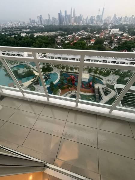 Kondominium untuk Disewa di d'Brightton - Yanny Siow - Balcony - PropertyGuru.com.my