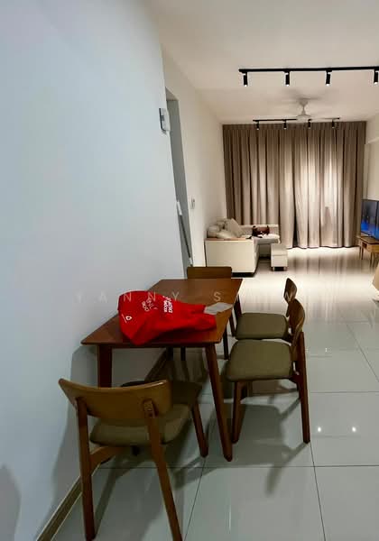 Kondominium untuk Disewa di d'Brightton - Yanny Siow - Dining Room - PropertyGuru.com.my