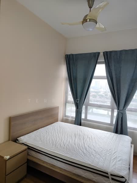 Kondominium untuk Dijual di Lakeville Residence - Terry Chua - Bedroom - PropertyGuru.com.my