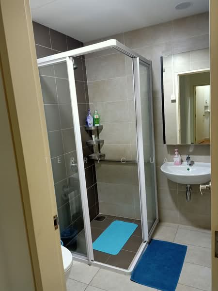 Kondominium untuk Dijual di Lakeville Residence - Terry Chua - Bathroom - PropertyGuru.com.my