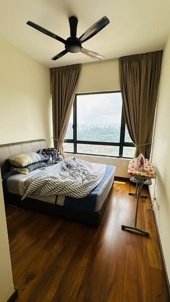 Servis Apartment untuk Dijual di Petalz Residences - Sugumar Arunasalam - Bedroom - PropertyGuru.com.my