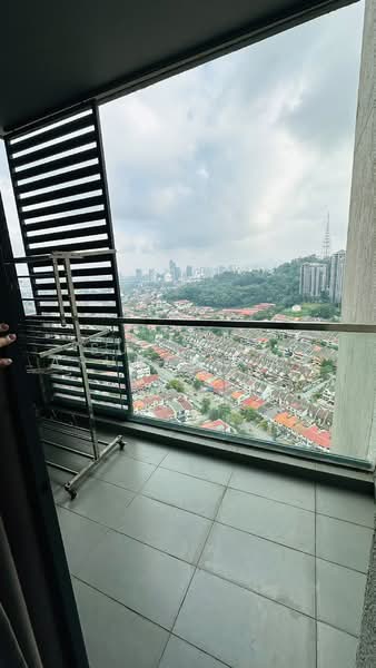 Servis Apartment untuk Dijual di Petalz Residences - Sugumar Arunasalam - Balcony - PropertyGuru.com.my