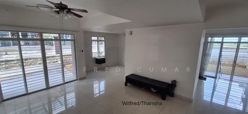 Tanah Kediaman untuk Dijual di Kajang (Selangor) - Wilfred Cumar - Living Room - PropertyGuru.com.my