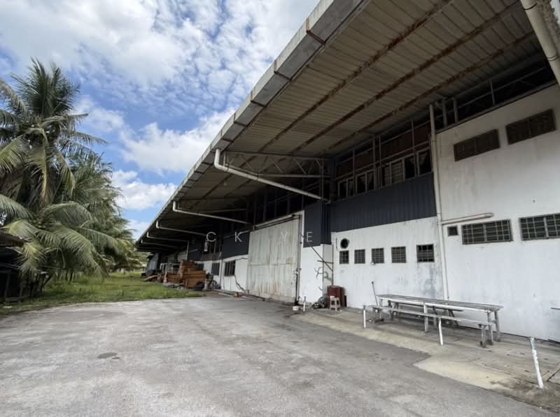 Factory for Rent in Kawasan Perindustrian Klang Utama (Kapar) - CK Yee - Exterior - PropertyGuru.com.my