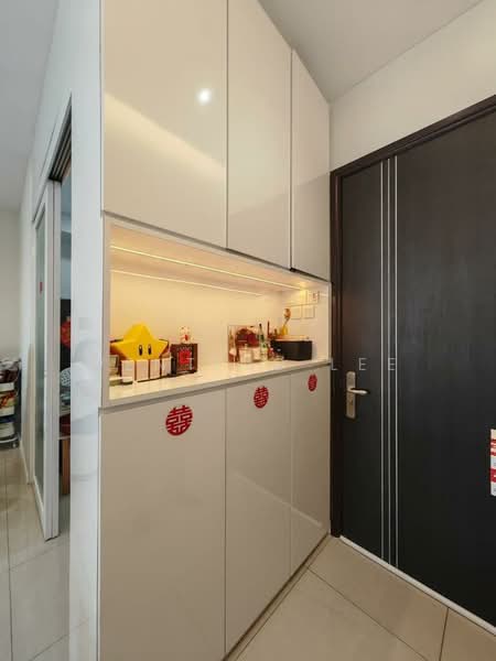 Servis Apartment untuk Dijual di Molek Regency - Wenting Lee - Entrance - PropertyGuru.com.my