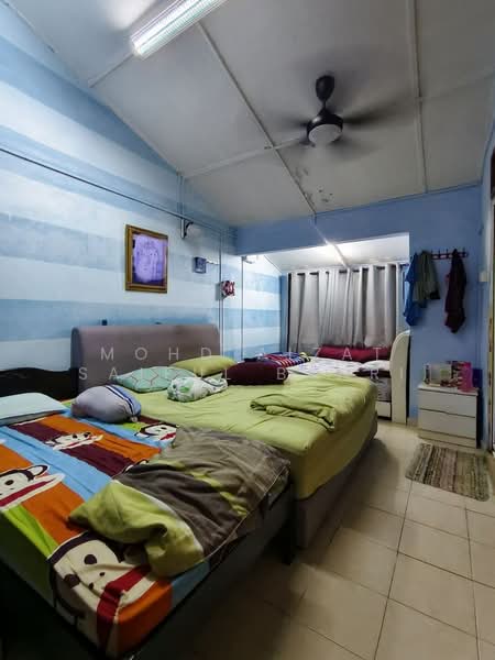 Rumah Teres 2 Tingkat untuk Dijual di Taman Sri Rampai (Wangsa Maju) - Mohd Aizat Saiful Bahri - Bedroom - PropertyGuru.com.my