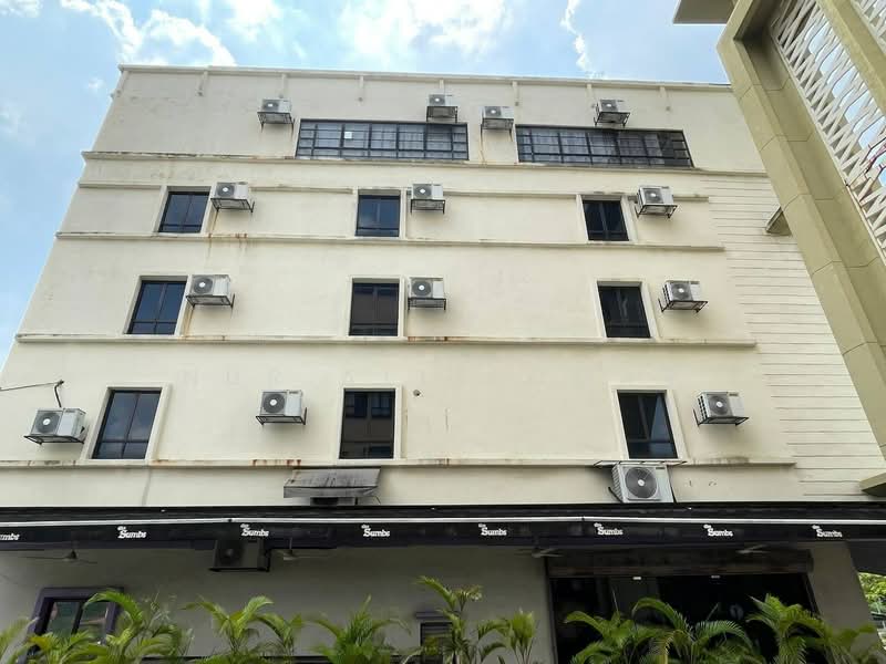 Hotel / Resort for Sale in Shah Alam (Selangor) - Nur Alia Omar - Exterior - PropertyGuru.com.my