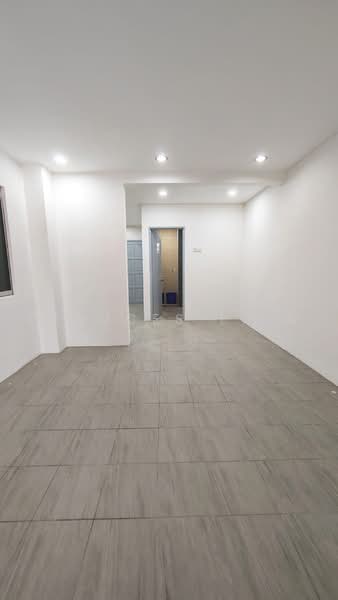 2-storey Terraced House for Sale in Bandar Putra Permai (Seri Kembangan) - Frances Liew - Interior - PropertyGuru.com.my
