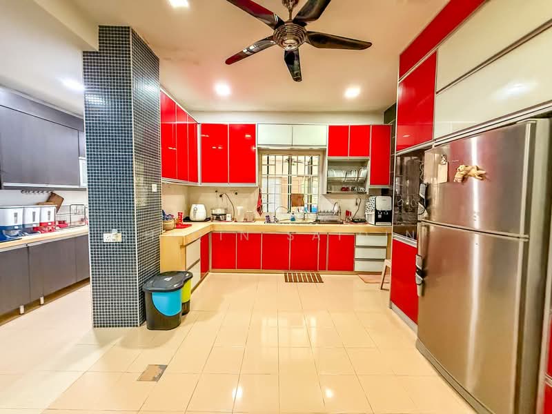 Semi-Detached House for Sale in Ampang Jaya (Ampang) - Shiqin Saidin - Kitchen - PropertyGuru.com.my