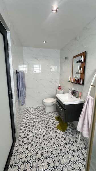 2-storey Terraced House for Sale in Keramat (Kuala Lumpur) - Mohd Aizat Saiful Bahri - Bathroom - PropertyGuru.com.my
