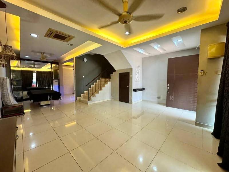 3-storey Terraced House for Sale in Kajang (Selangor) - Nadzmie Nasir - Living Room - PropertyGuru.com.my