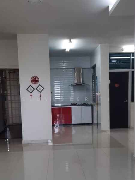 Kondominium untuk Disewa di Mutiara Place (Puncak Mutiara) - Silvester Ti - Kitchen - PropertyGuru.com.my