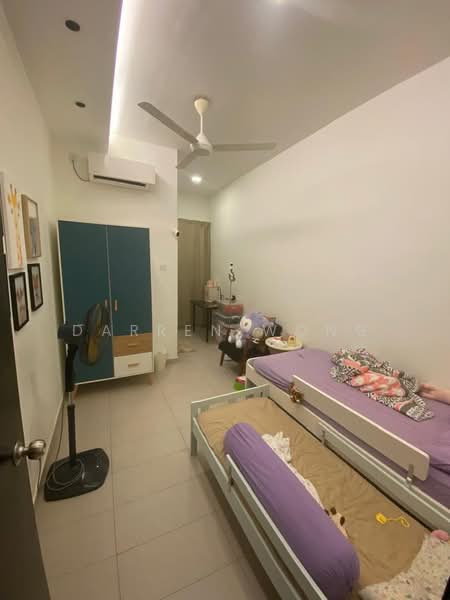 Rumah Teres 2-Tingkat untuk Dijual di Taman Dato' Chellam (Ulu Tiram) - Darren Wong - PropertyGuru.com.my