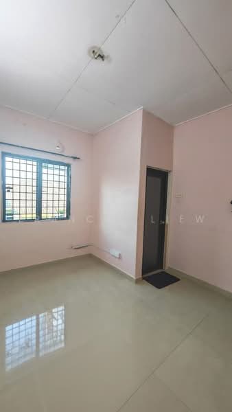 2-storey Terraced House for Sale in Bandar Putra Permai (Seri Kembangan) - Frances Liew - Interior - PropertyGuru.com.my