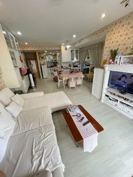 Kondominium untuk Dijual di Impian Heights - Vincent Lai - Living Room - PropertyGuru.com.my