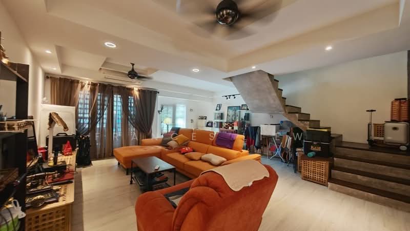2-storey Terraced House for Sale in Bandar Putra Permai (Seri Kembangan) - Frances Liew - Living Room - PropertyGuru.com.my