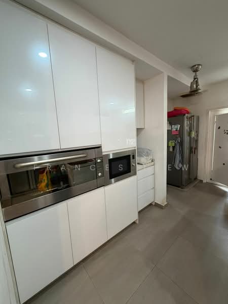 2-storey Terraced House for Sale in Bandar Putra Permai (Seri Kembangan) - Frances Liew - Kitchen - PropertyGuru.com.my