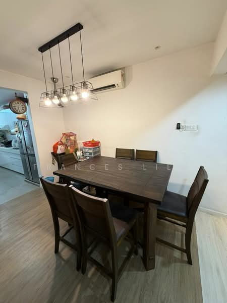 2-storey Terraced House for Sale in Bandar Putra Permai (Seri Kembangan) - Frances Liew - Dining Room - PropertyGuru.com.my