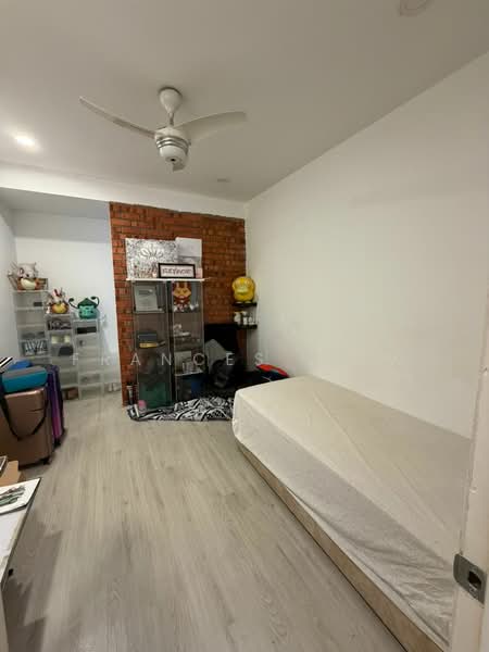 2-storey Terraced House for Sale in Bandar Putra Permai (Seri Kembangan) - Frances Liew - Bedroom - PropertyGuru.com.my