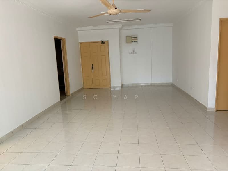 Kondominium untuk Dijual di Venice Hill - SC Yap - Living Room - PropertyGuru.com.my