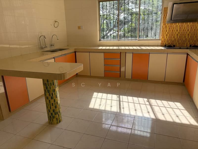 Kondominium untuk Dijual di Venice Hill - SC Yap - Kitchen - PropertyGuru.com.my