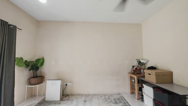 2-storey Terraced House for Sale in Taman Puncak Jalil (Seri Kembangan) - Frances Liew - Living Room - PropertyGuru.com.my