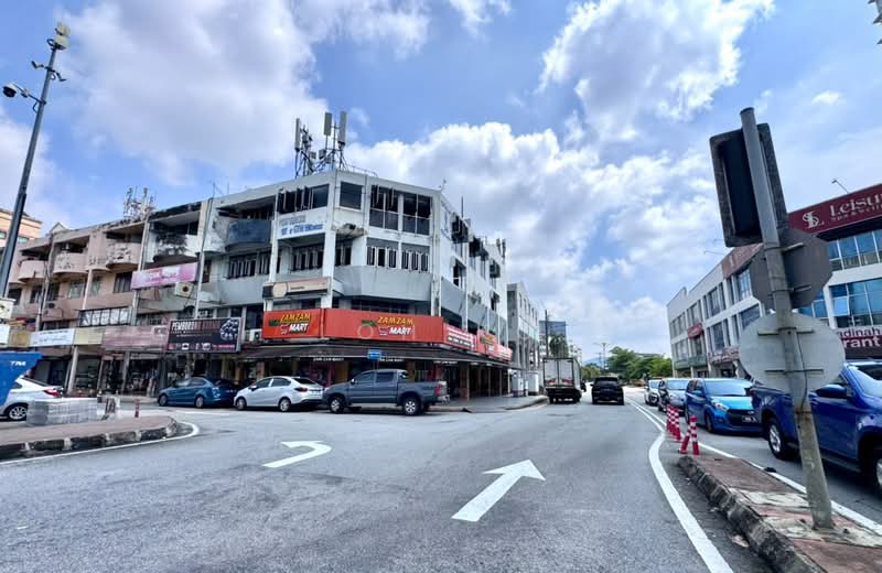 Kedai untuk Disewa di Taman Putra Sulaiman (Ampang) - Loh KC - Exterior - PropertyGuru.com.my
