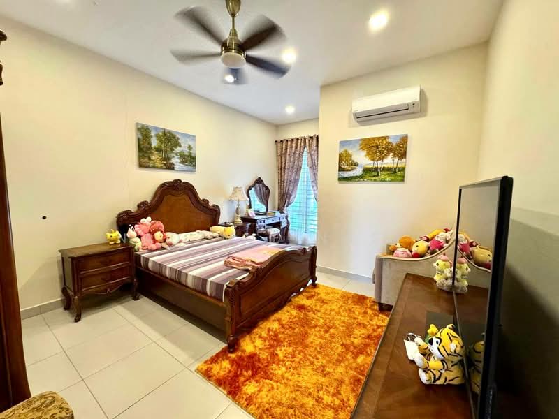 2.5-storey Terraced House for Sale in Kinrara Residence (Puchong) - Nadzmie Nasir - Bedroom - PropertyGuru.com.my