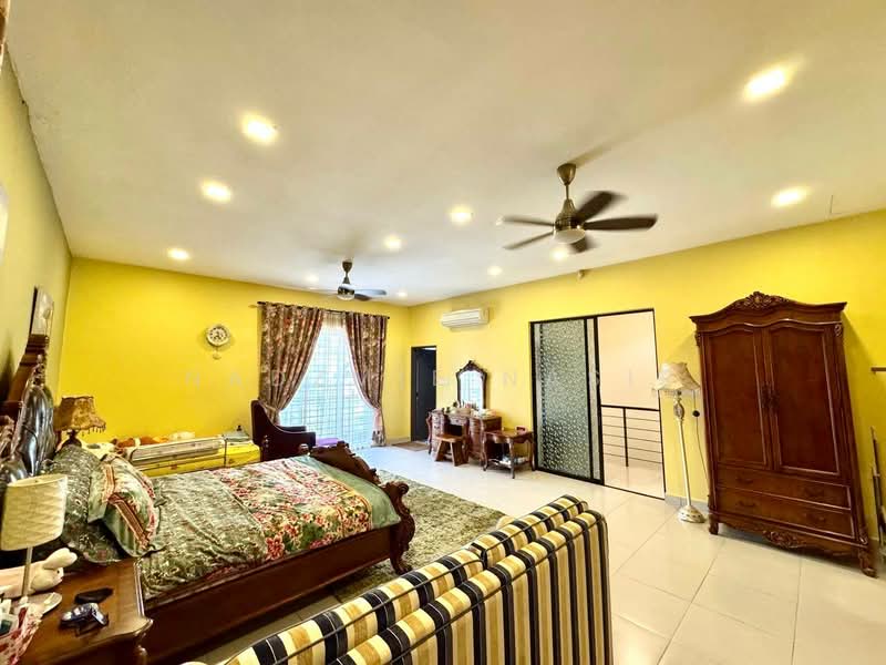 2.5-storey Terraced House for Sale in Kinrara Residence (Puchong) - Nadzmie Nasir - Bedroom - PropertyGuru.com.my
