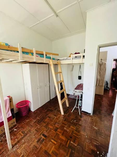 Rumah Teres 2.5 Tingkat untuk Dijual di Ampang Jaya (Ampang) - Mohd Aizat Saiful Bahri - Bedroom - PropertyGuru.com.my
