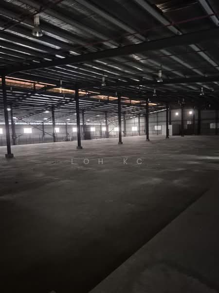 Factory for Rent in Bandar Bukit Raja (Klang) - Loh KC - Interior - PropertyGuru.com.my