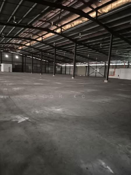 Factory for Rent in Bandar Bukit Raja (Klang) - Loh KC - Interior - PropertyGuru.com.my