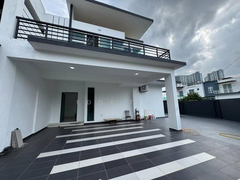 Rumah Teres 2-Tingkat untuk Dijual di Taman Mount Austin (Tebrau) - Eddy Tan - Exterior - PropertyGuru.com.my