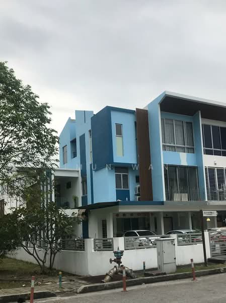 Rumah Bandar untuk Dijual di Puchong (Selangor) - Timun Wan - Exterior - PropertyGuru.com.my