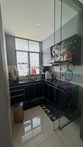 Rumah Bandar untuk Dijual di Puchong (Selangor) - Timun Wan - Kitchen - PropertyGuru.com.my