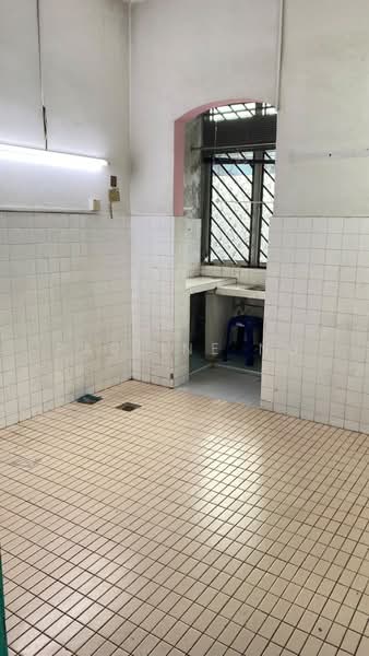 1-storey Terraced House for Sale in Taman Daya (Johor Bahru) - Pauline Ng - Kitchen - PropertyGuru.com.my