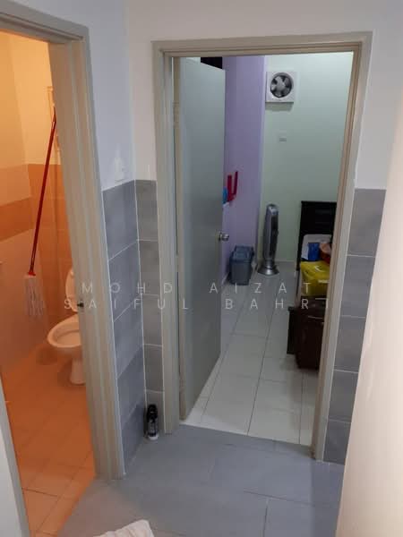 2.5-storey Terraced House for Sale in Taman Puncak Saujana (Kajang) - Mohd Aizat Saiful Bahri - Bathroom - PropertyGuru.com.my